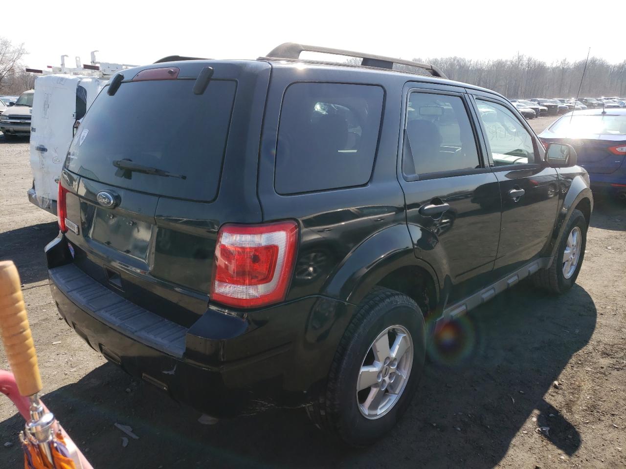 Photo 4 from auction – 2010 FORD ESCAPE XLT with VIN 1FMCU0D70AKB56369