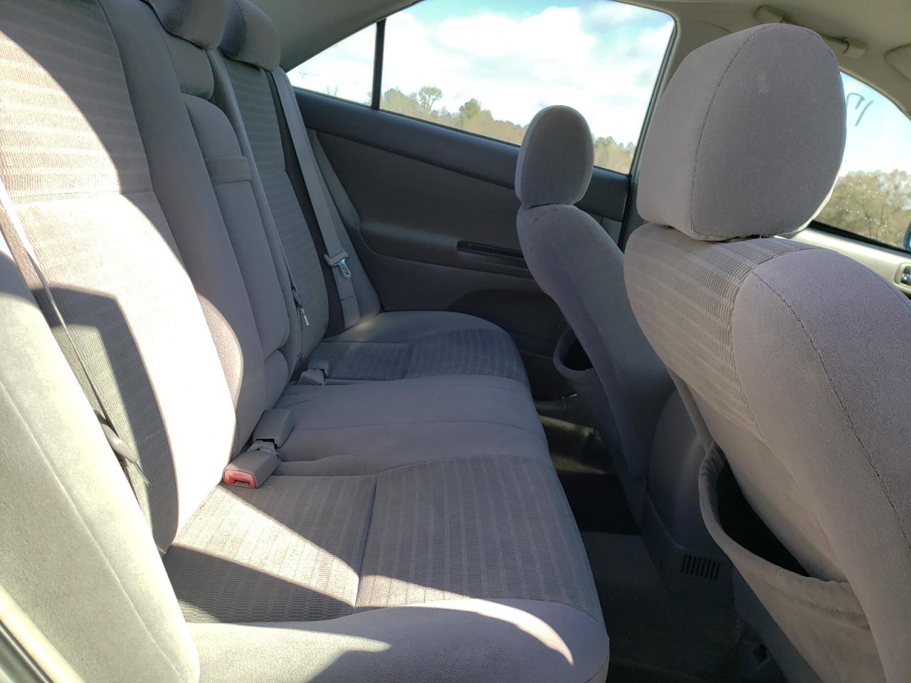 Photo 6 from auction – 2006 TOYOTA CAMRY LE with VIN 4T1BE32K96U681802
