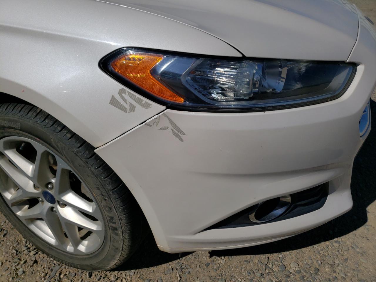 Photo 9 from auction – 2014 FORD FUSION SE with VIN 3FA6P0HDXER186317