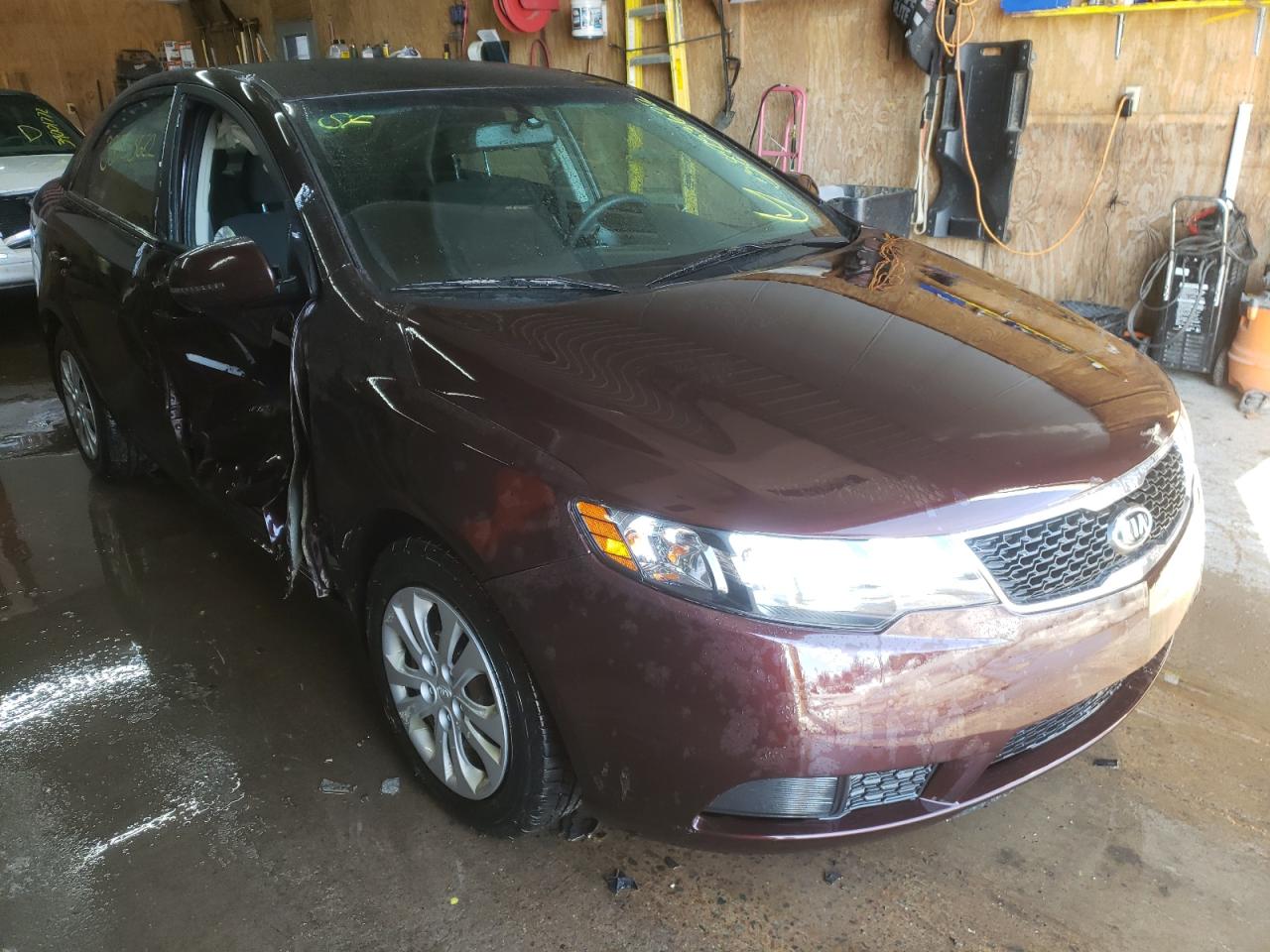 KIA FORTE EX 2011 с VIN KNAFU4A29B5464610 - Фото с аукциона