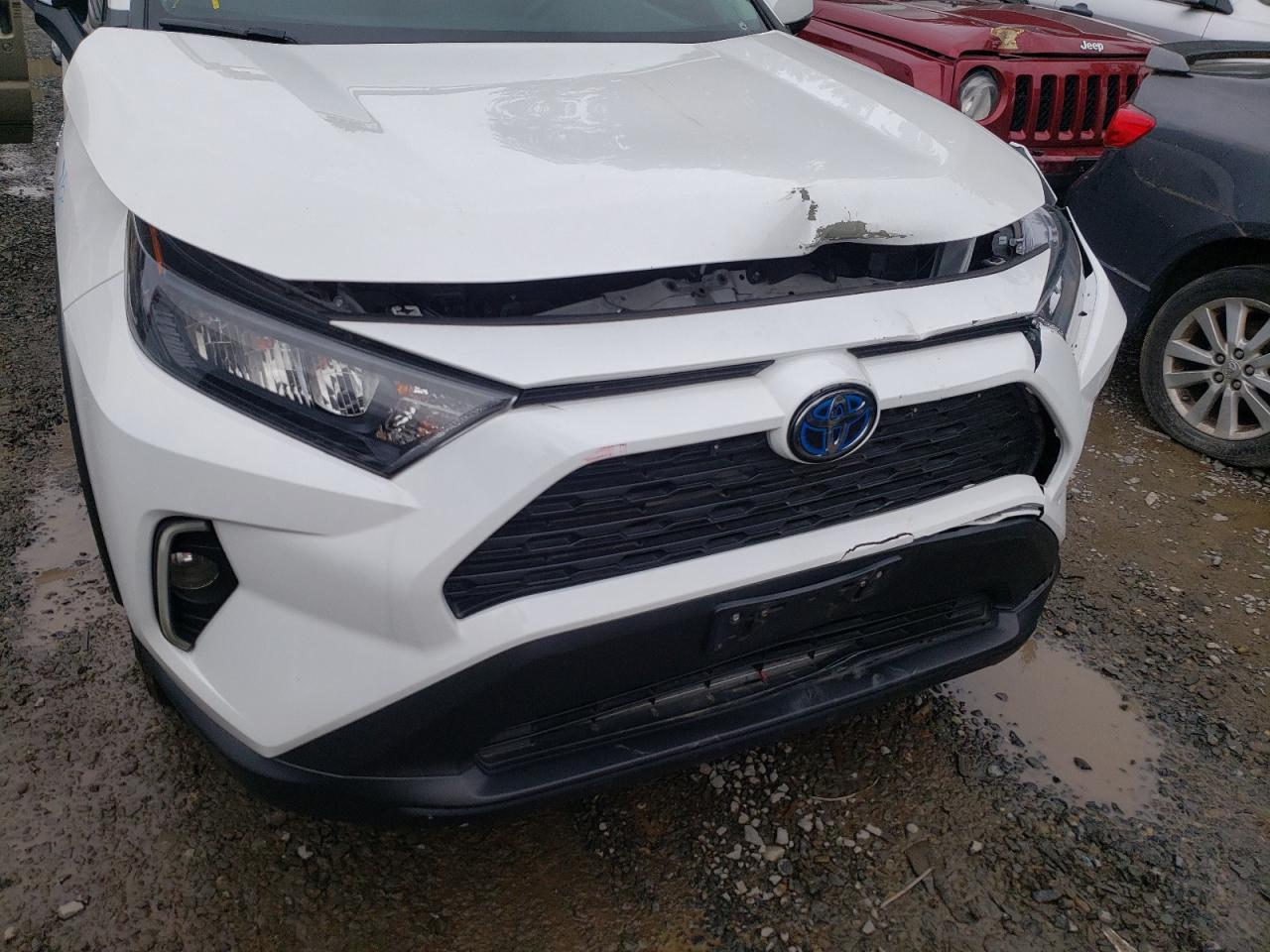 Photo 9 from auction – 2019 TOYOTA RAV4 LE with VIN 2T3MWRFV8KW026688