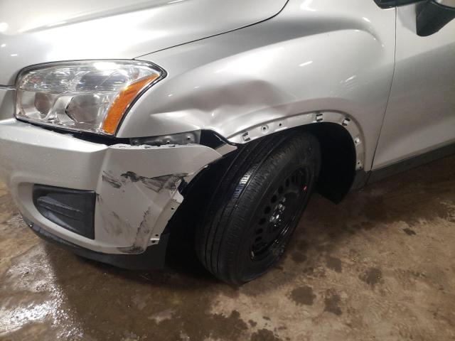 Photo 9 from auction – 2015 CHEVROLET TRAX LS with VIN KL7CJKSB0FB247873