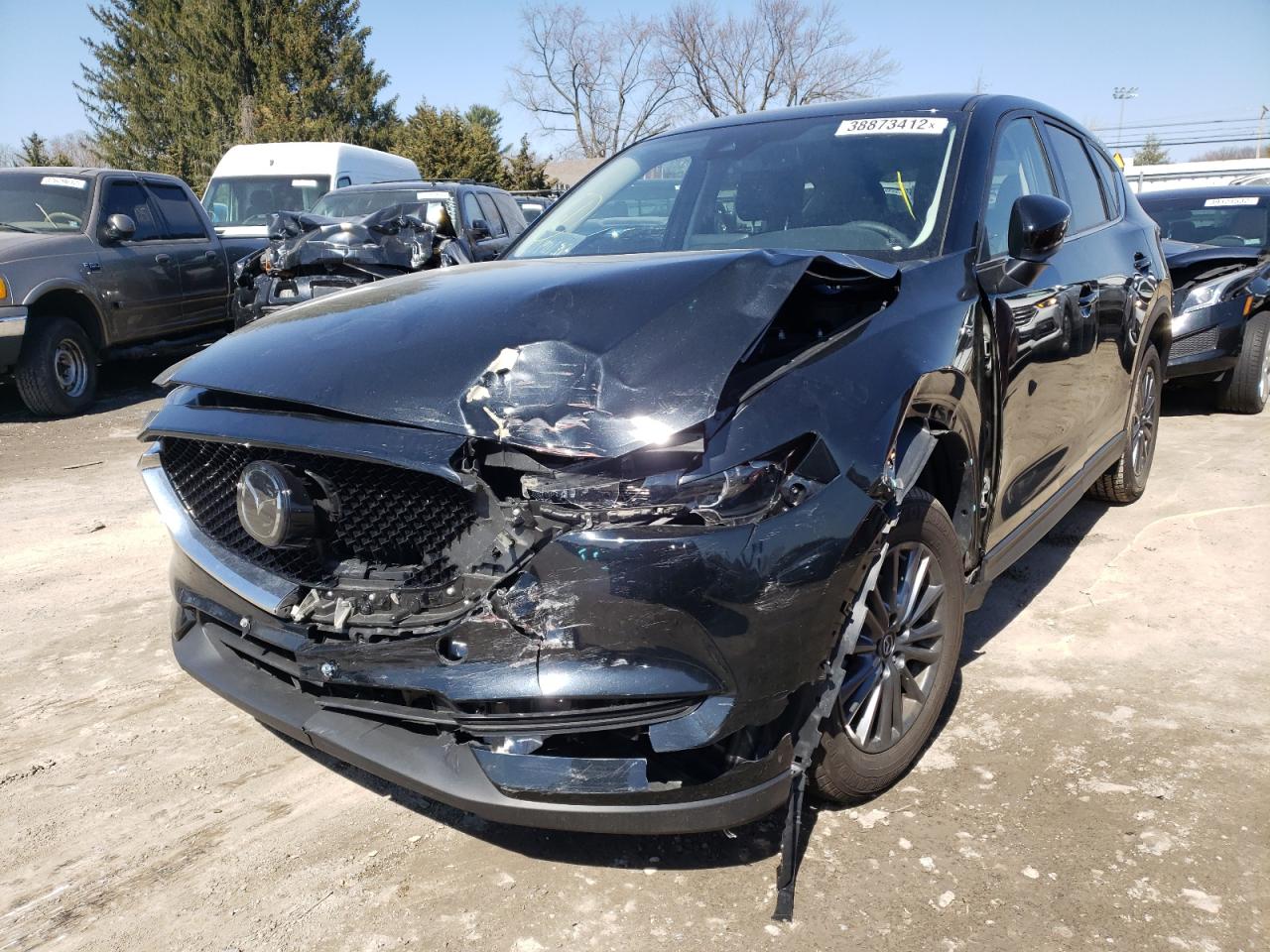 Photo 2 from auction – 2020 MAZDA CX-5 TOURI with VIN JM3KFBCM3L0847429