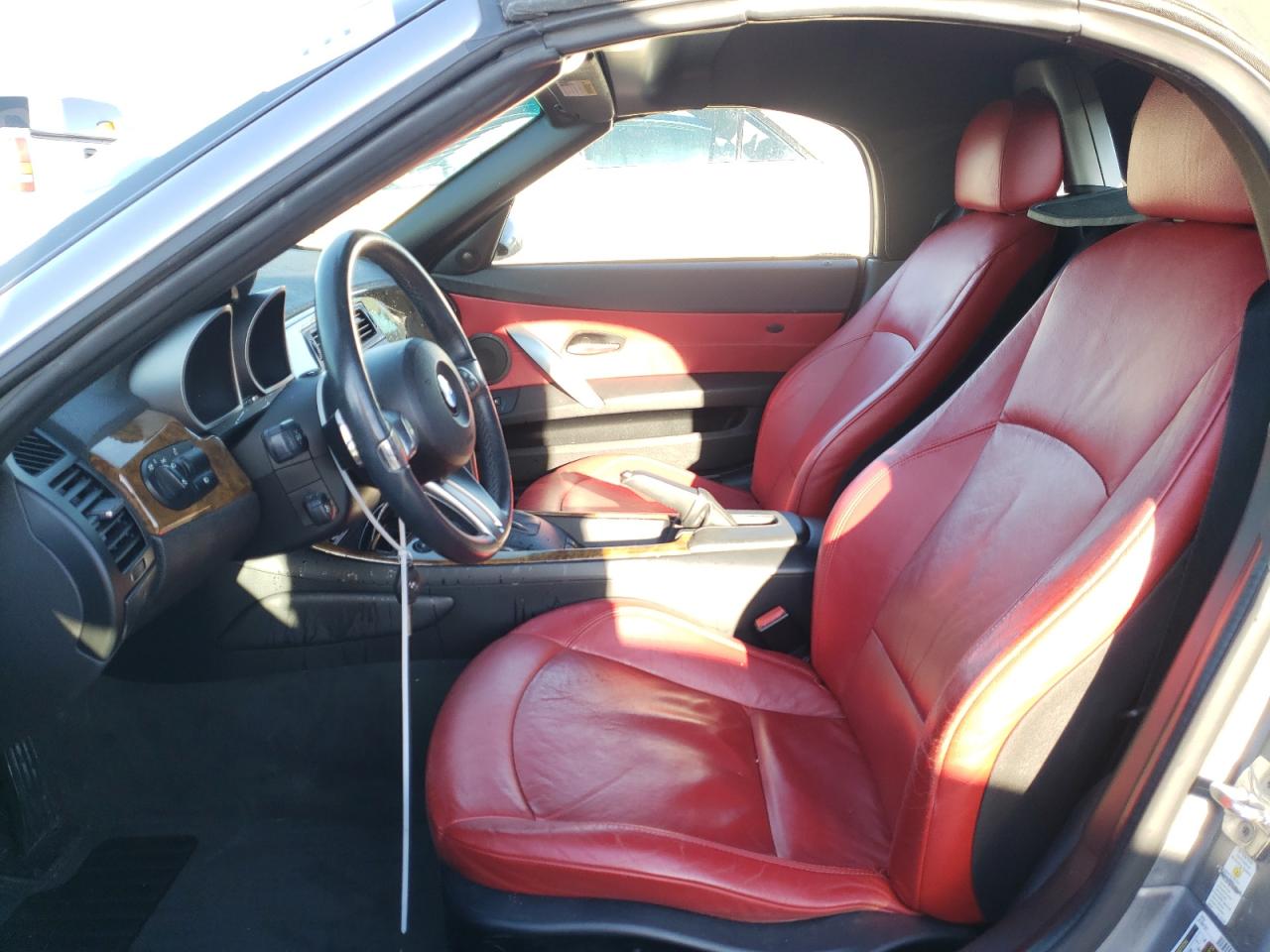 Photo 5 from auction – 2007 BMW Z4 3.0 with VIN 4USBU33537LW71512