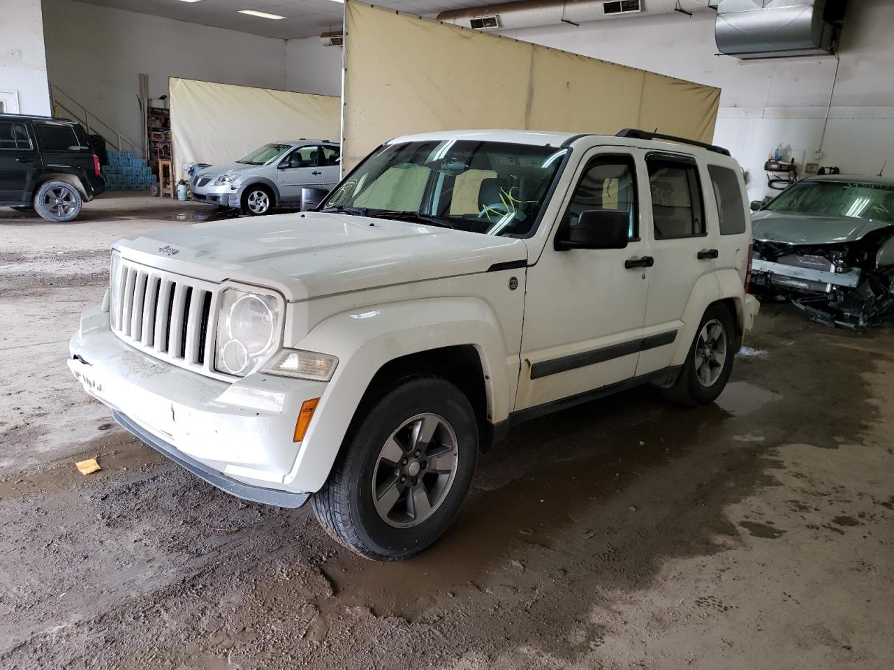 Photo 2 from auction – 2008 JEEP LIBERTY SP with VIN 1J8GN28K18W232349