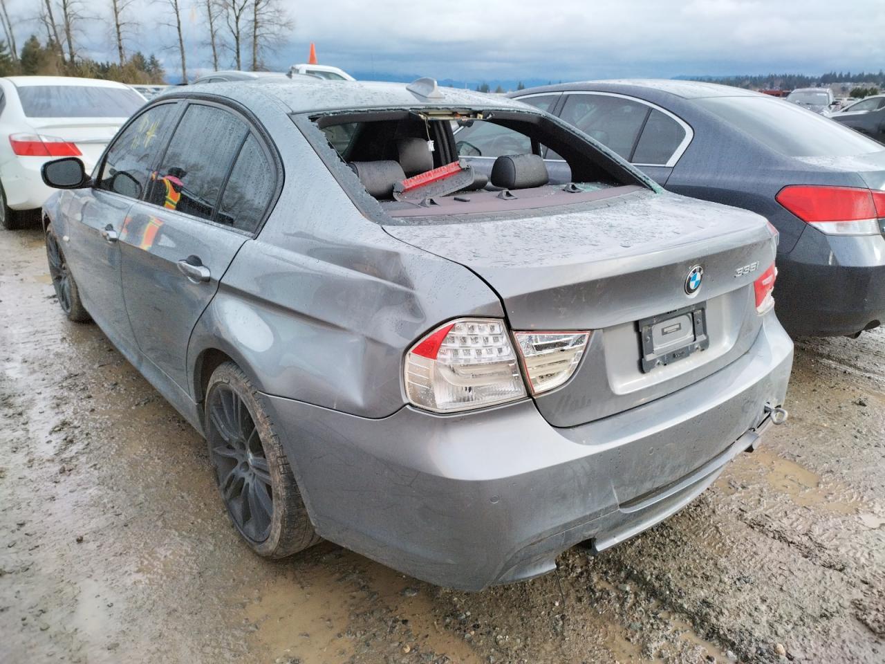 Photo 3 from auction – 2011 BMW 335 XI with VIN WBAPL5C51BA983064