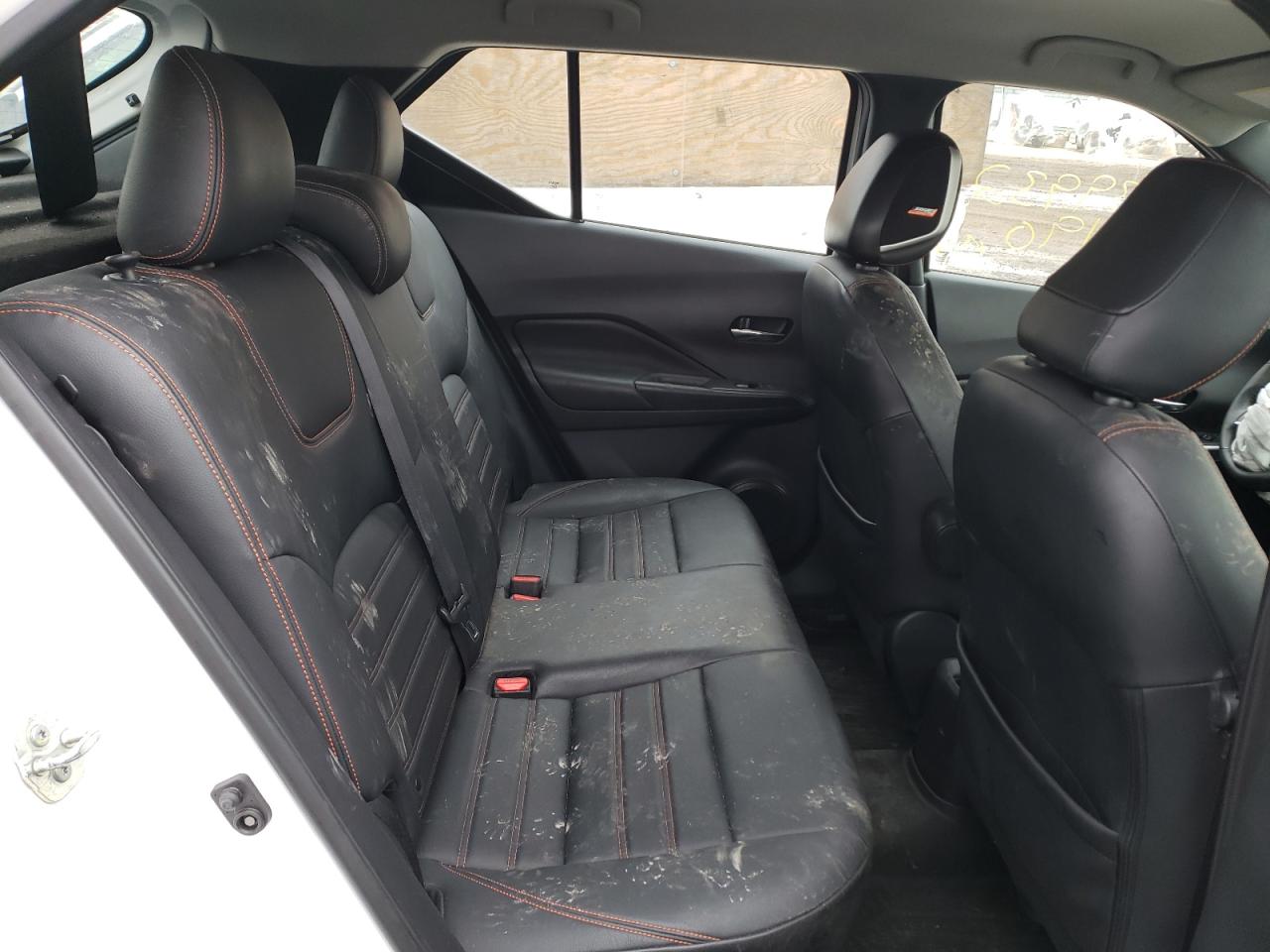 Photo 6 from auction – 2019 NISSAN KICKS S with VIN 3N1CP5CU3KL545266