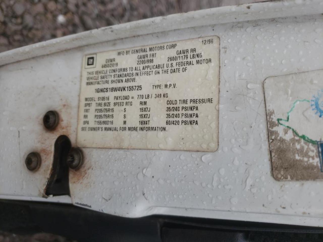 Photo 10 from auction – 1997 CHEVROLET BLAZER with VIN 1GNCS18W4VK155725