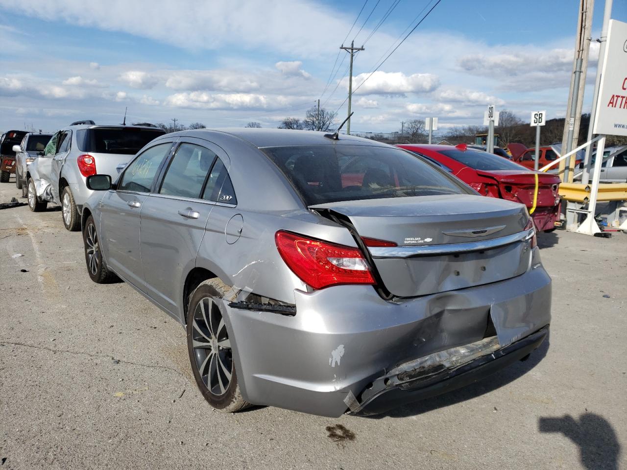 Photo 9 from auction – 2013 CHRYSLER 200 TOURIN with VIN 1C3CCBBB7DN525388