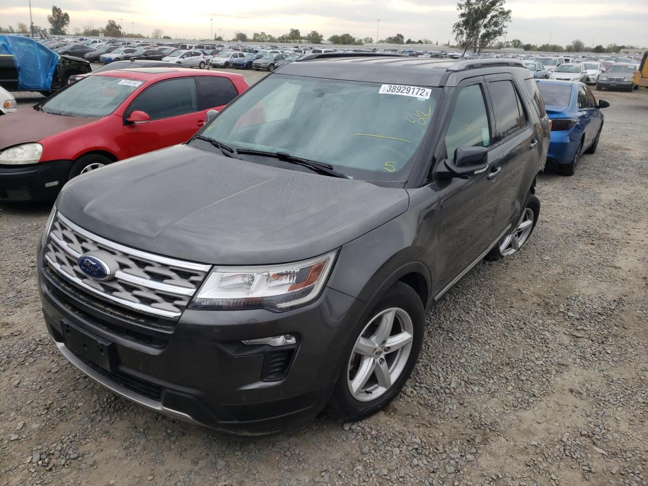 Photo 2 from auction – 2018 FORD EXPLORER X with VIN 1FM5K7D84JGB09266