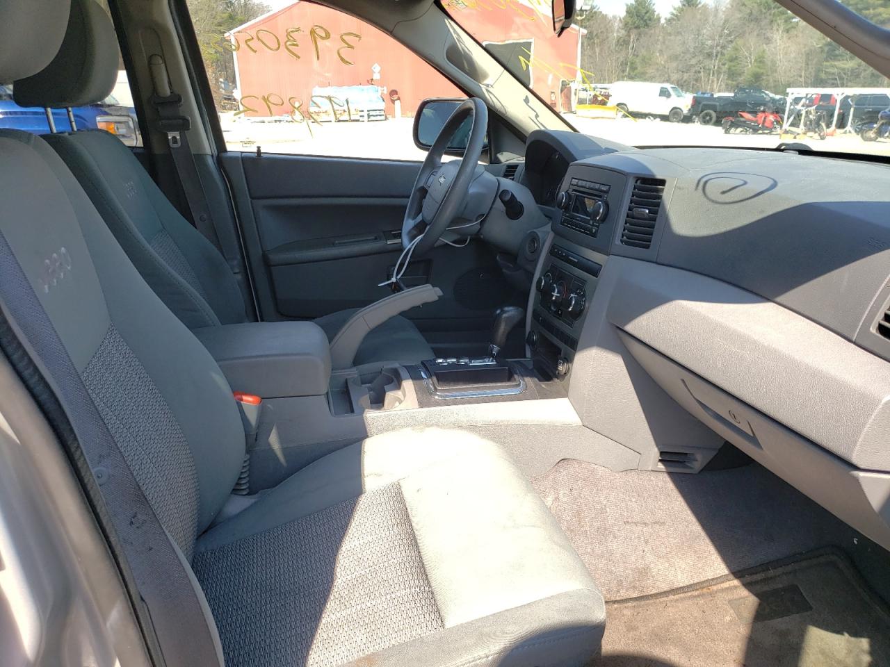 Photo 5 from auction – 2007 JEEP GRAND CHER with VIN 1J8GR48K47C647133