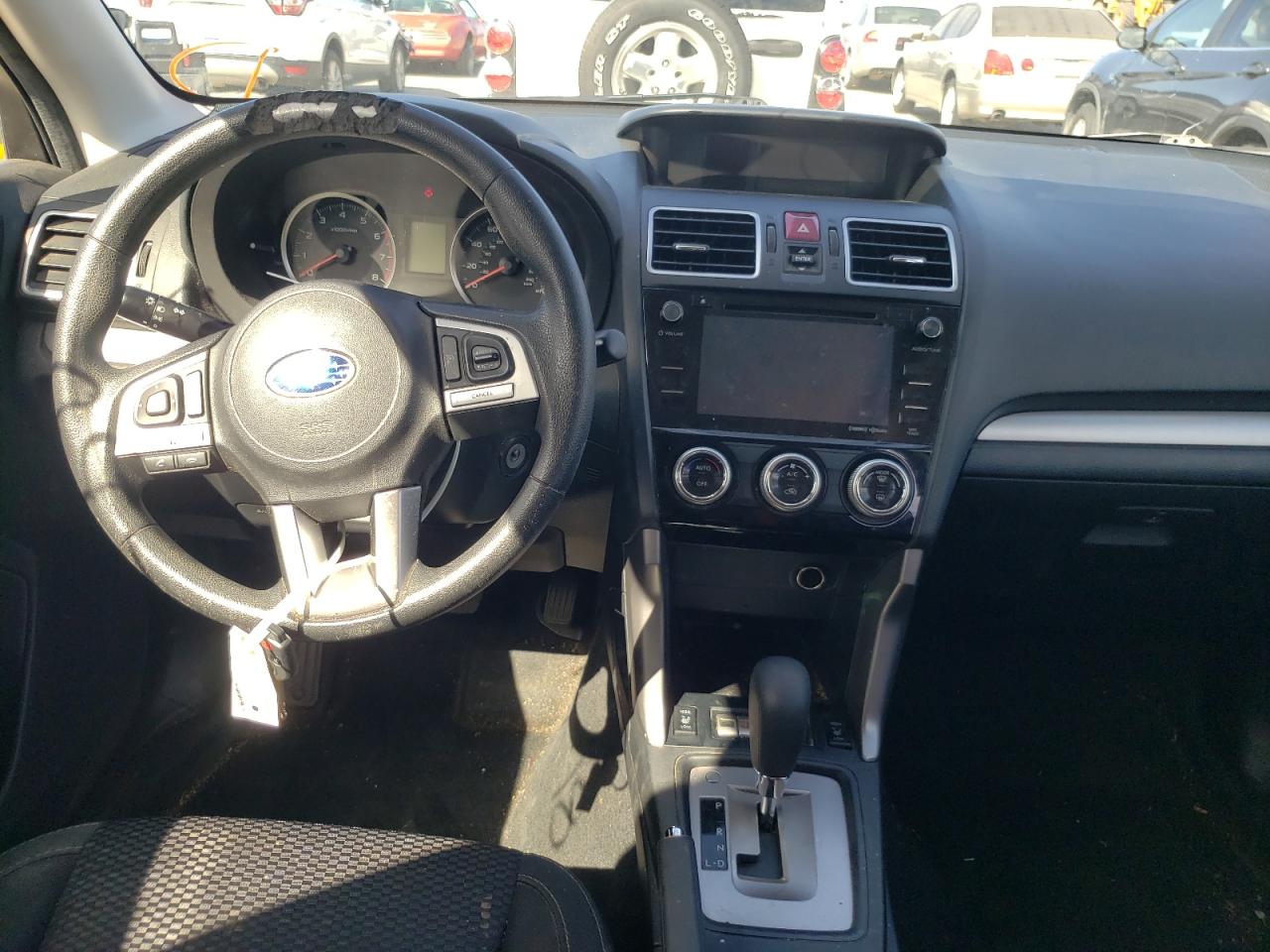 Photo 9 from auction – 2018 SUBARU FORESTER 2 with VIN JF2SJAEC1JH447665