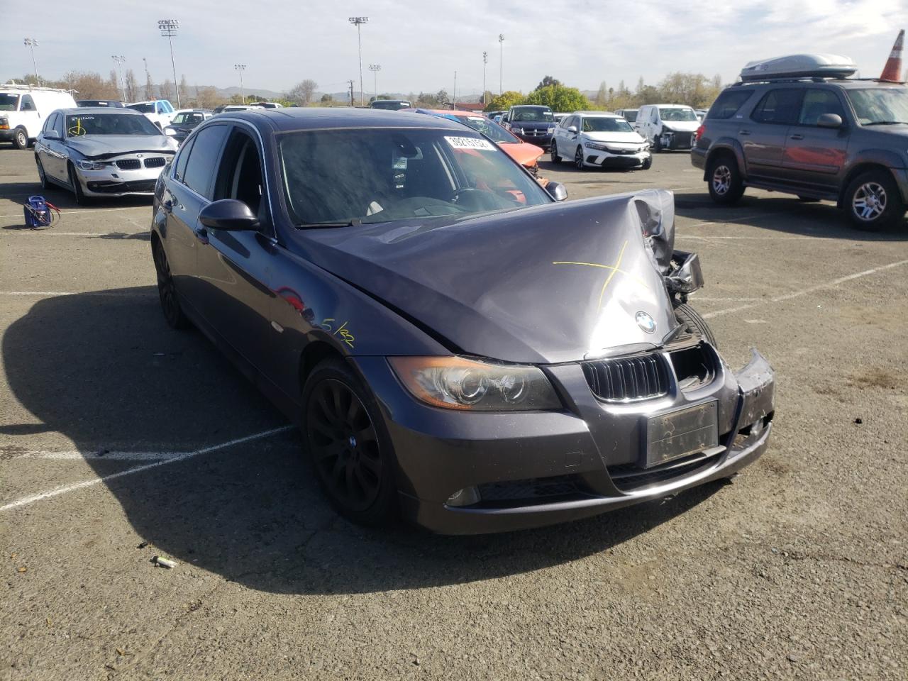 Photo 1 from auction – 2006 BMW 330 I with VIN WBAVB33586KS37001