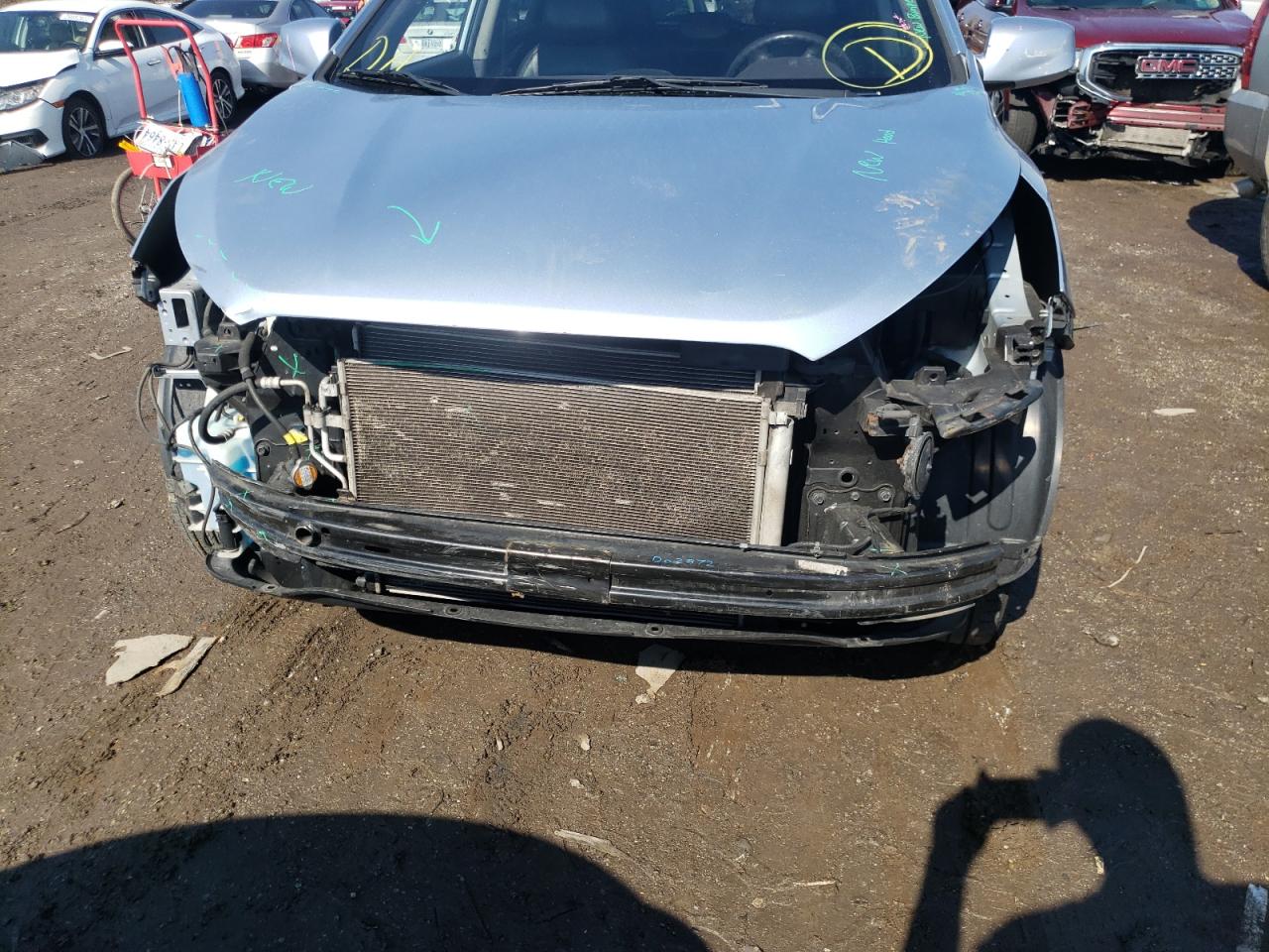 Photo 9 from auction – 2011 HYUNDAI TUCSON GLS with VIN KM8JU3AC3BU200168