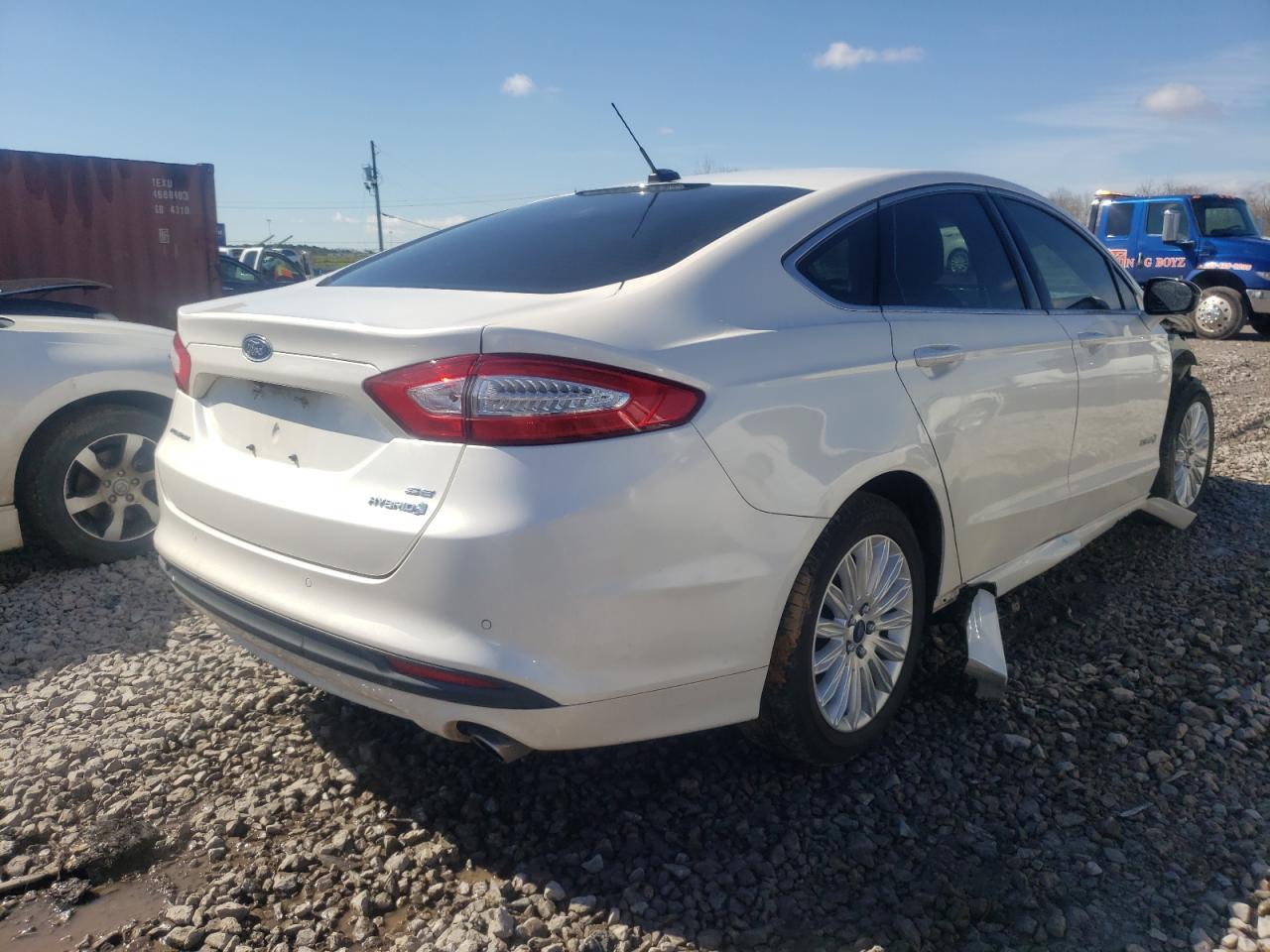 Photo 4 from auction – 2016 FORD FUSION SE with VIN 3FA6P0LU5GR262438