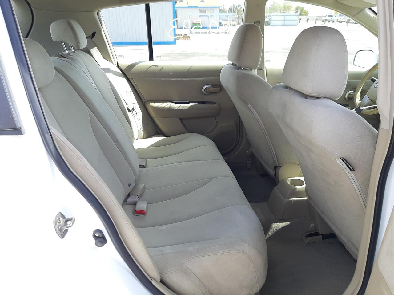 Photo 6 from auction – 2008 NISSAN VERSA S with VIN 3N1BC13E98L440829