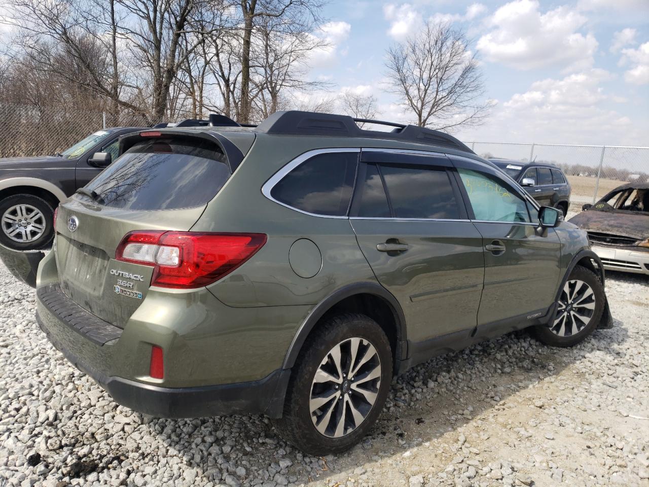 Photo 4 from auction – 2016 SUBARU OUTBACK 3. with VIN 4S4BSENC2G3222319