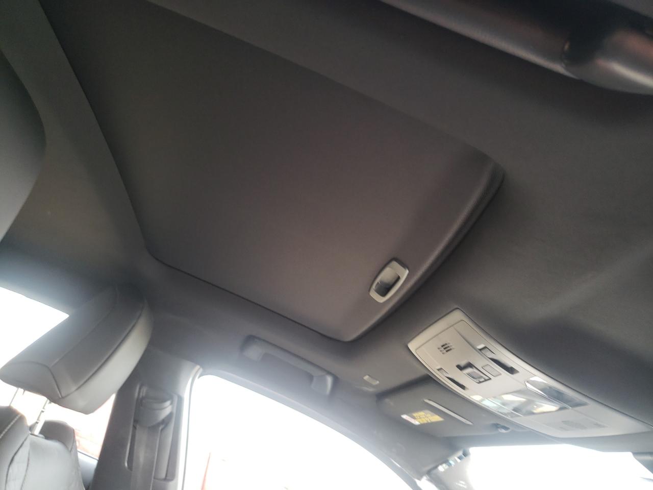 Photo 9 from auction – 2021 LEXUS UX 250H with VIN JTHP9JBH0M2054064