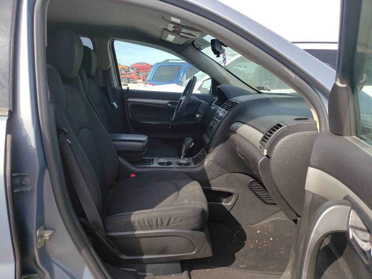 Photo 5 from auction – 2008 SATURN OUTLOOK XE with VIN 5GZER13788J114679