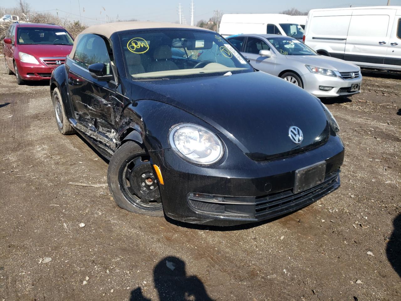 Photo 1 from auction – 2013 VOLKSWAGEN BEETLE with VIN 3VW5P7AT5DM800733