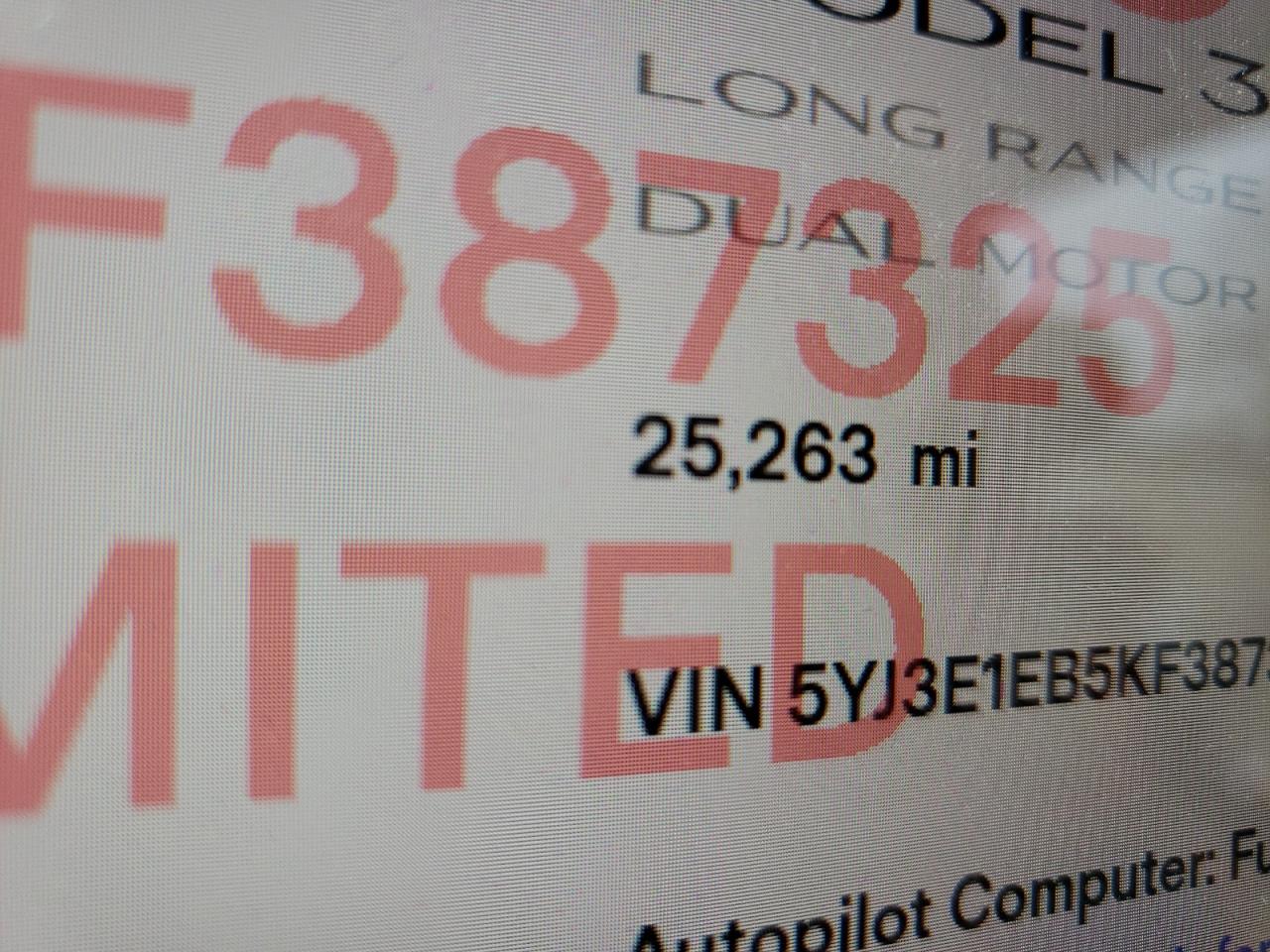 Photo 8 from auction – 2019 TESLA MODEL 3 with VIN 5YJ3E1EB5KF387325