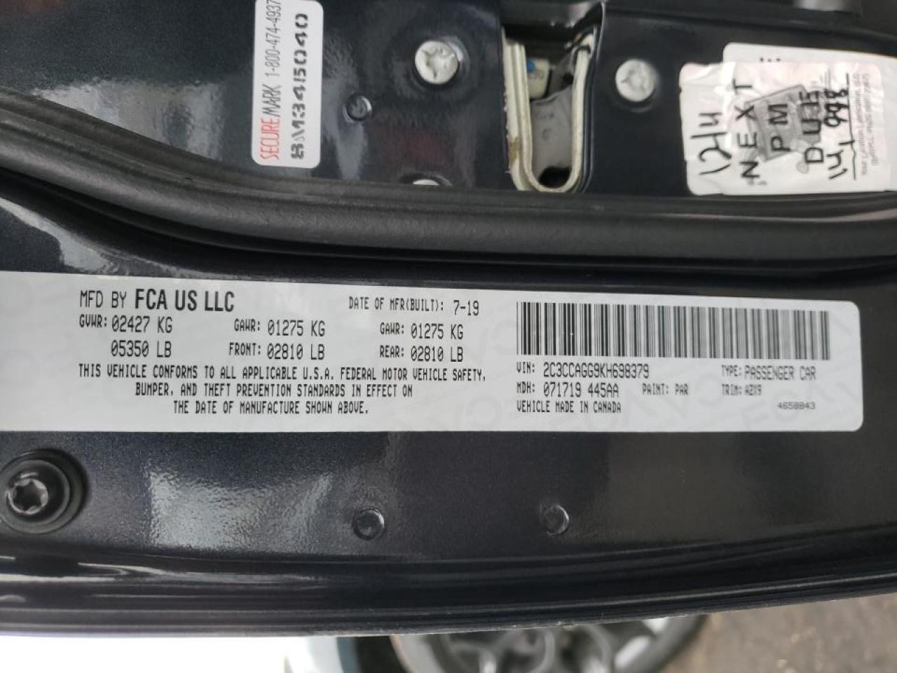 Photo 10 from auction – 2019 CHRYSLER 300 S with VIN 2C3CCAGG9KH698379