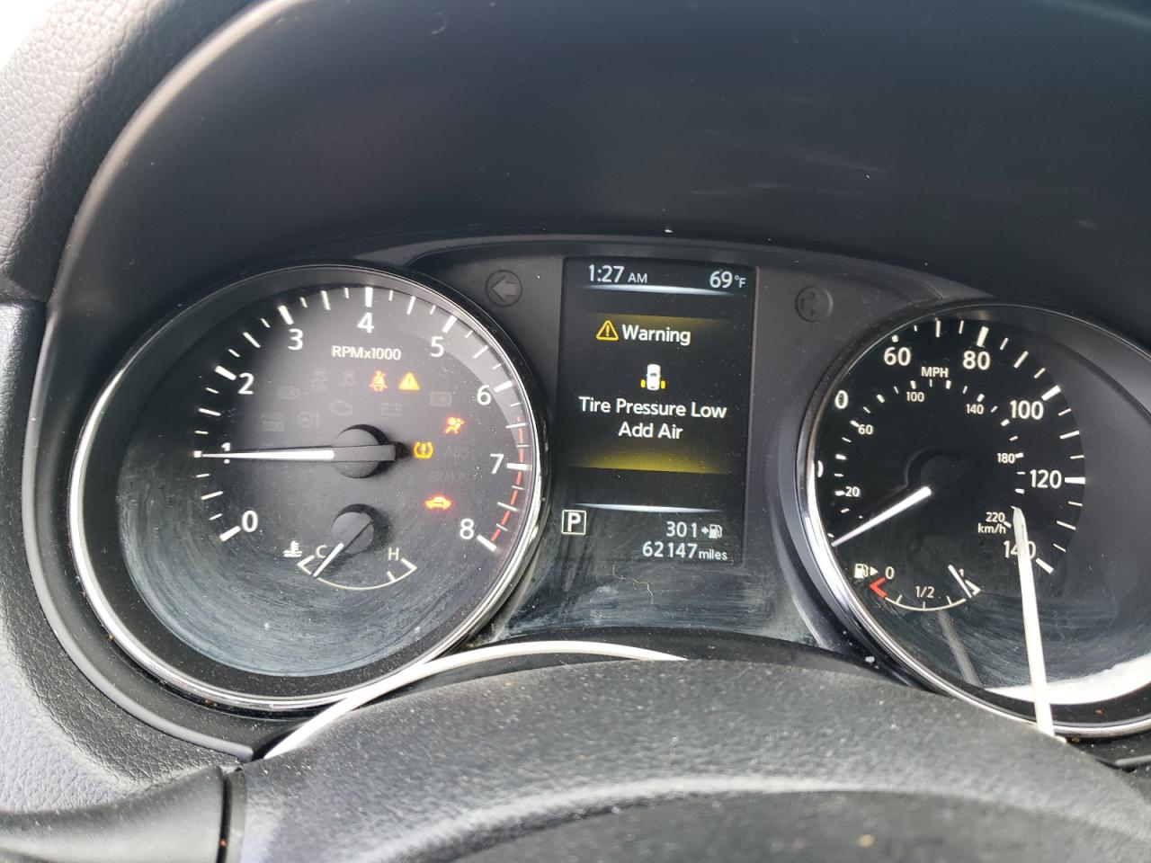 Photo 8 from auction – 2017 NISSAN ROGUE S with VIN KNMAT2MT3HP598406