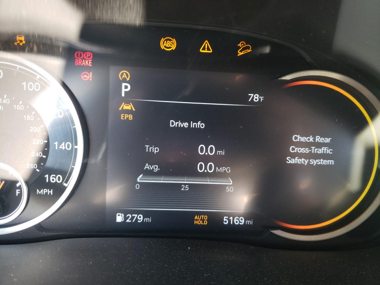Photo 8 from auction – 2022 GENESIS GV70 BASE with VIN KMUMADTB8NU026765