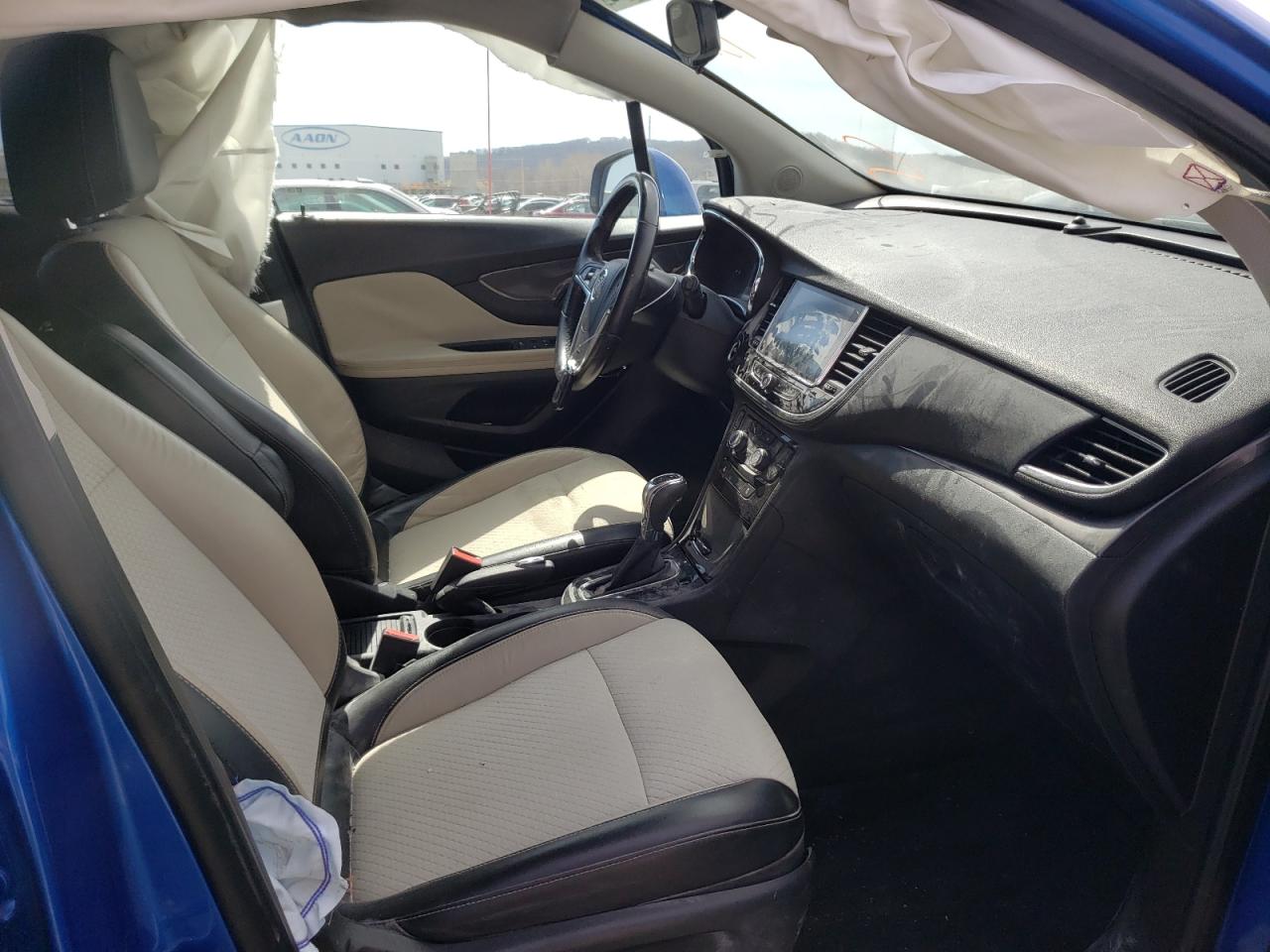 Photo 5 from auction – 2017 BUICK ENCORE PRE with VIN KL4CJASB8HB010655