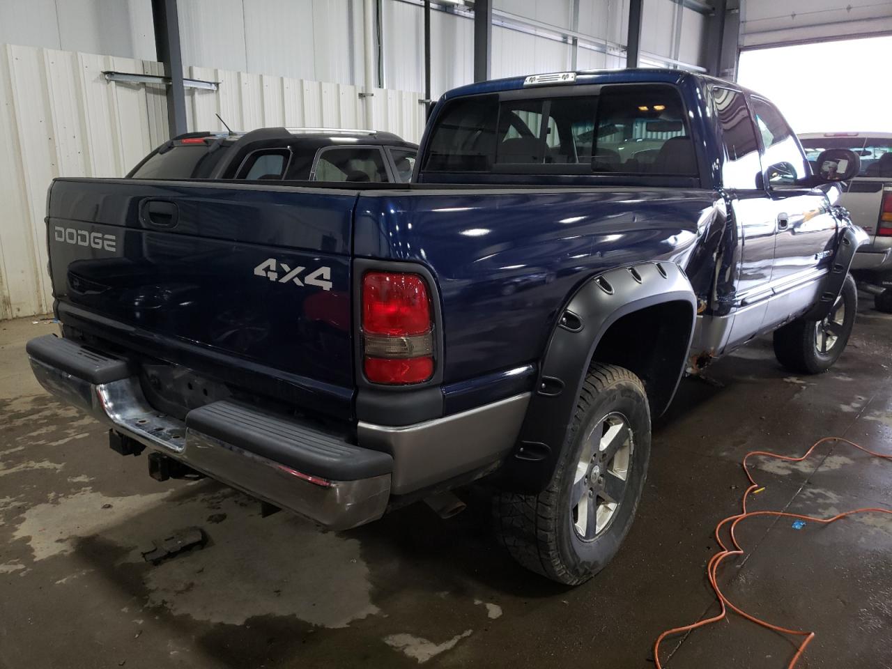 Photo 4 from auction – 2001 DODGE RAM 1500 with VIN 1B7HF13Z81J610645