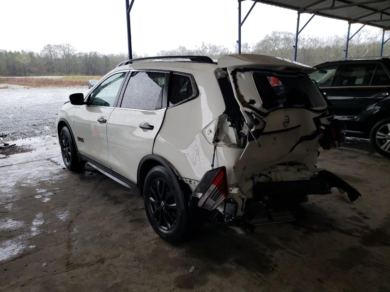 Photo 3 from auction – 2017 NISSAN ROGUE S with VIN 5N1AT2MT3HC771568
