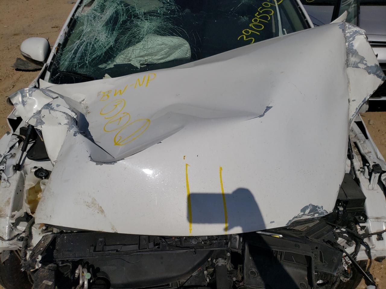 Photo 7 from auction – 2018 KIA SORENTO EX with VIN 5XYPH4A55JG366749