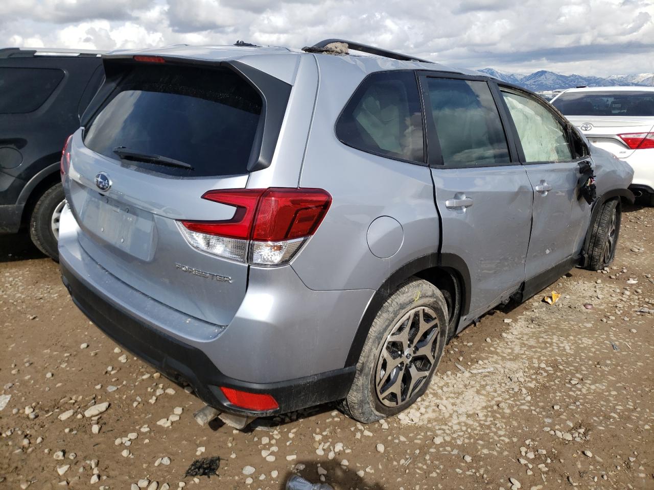 Photo 4 from auction – 2021 SUBARU FORESTER P with VIN JF2SKAFCXMH507281