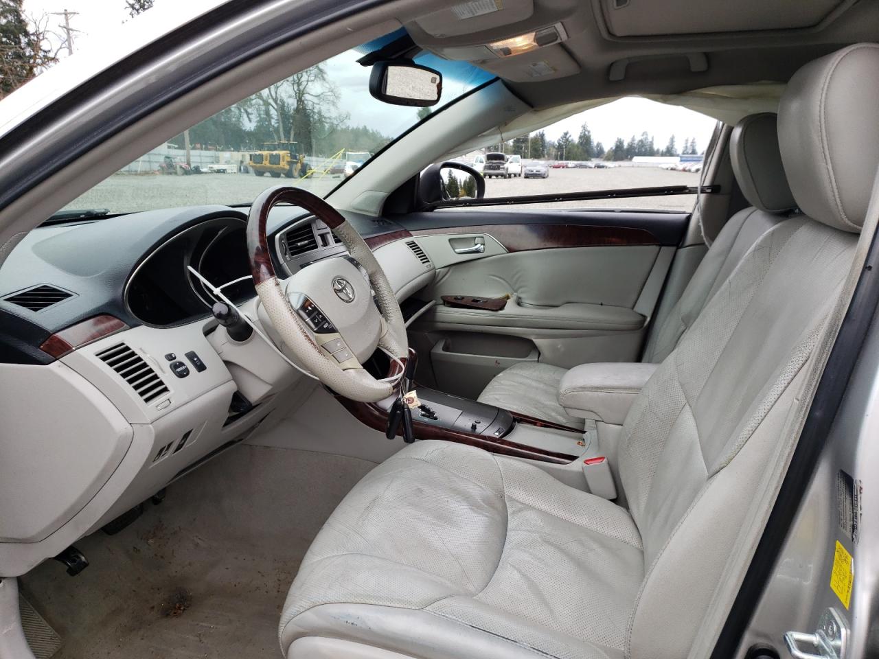 Photo 5 from auction – 2011 TOYOTA AVALON BAS with VIN 4T1BK3DB0BU373465