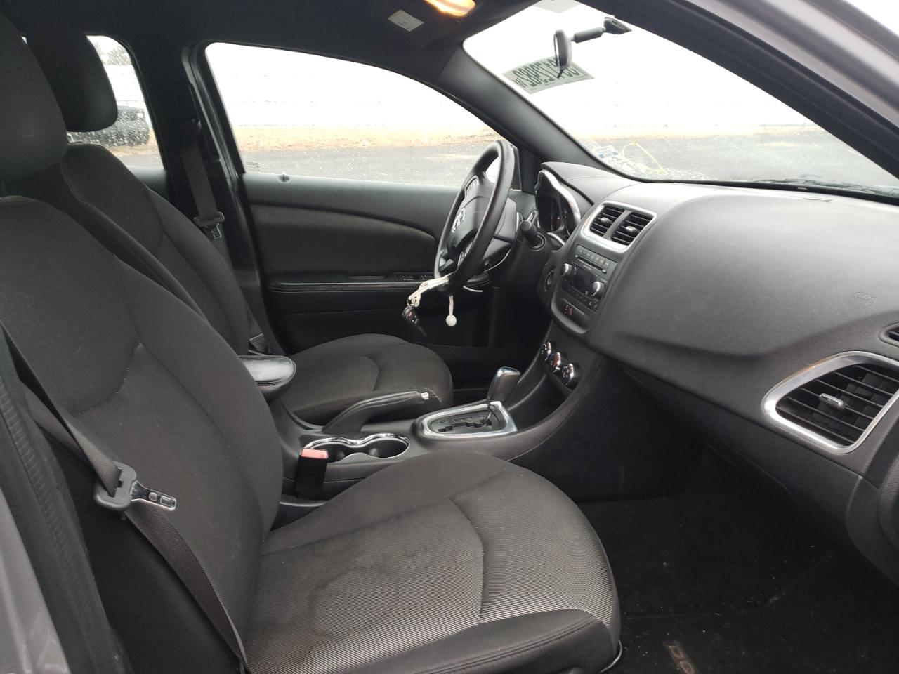 Photo 5 from auction – 2013 DODGE AVENGER SE with VIN 1C3CDZAB6DN707798