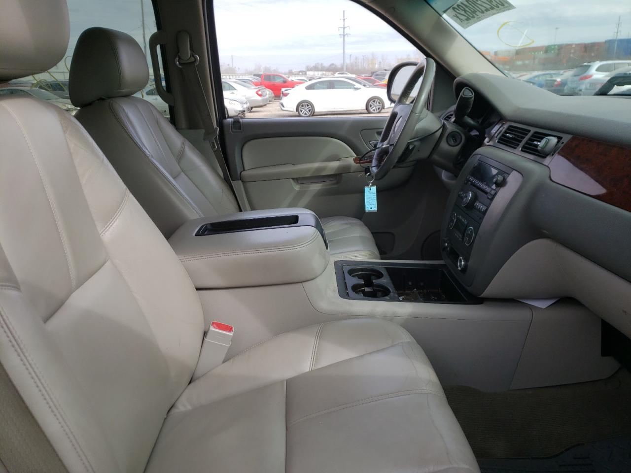 Photo 5 from auction – 2011 GMC SIERRA K15 with VIN 3GTP2WE32BG248649