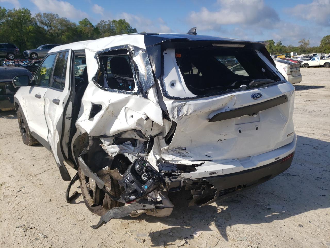 Photo 3 from auction – 2021 FORD EXPLORER P with VIN 1FM5K8AB4MGB46084