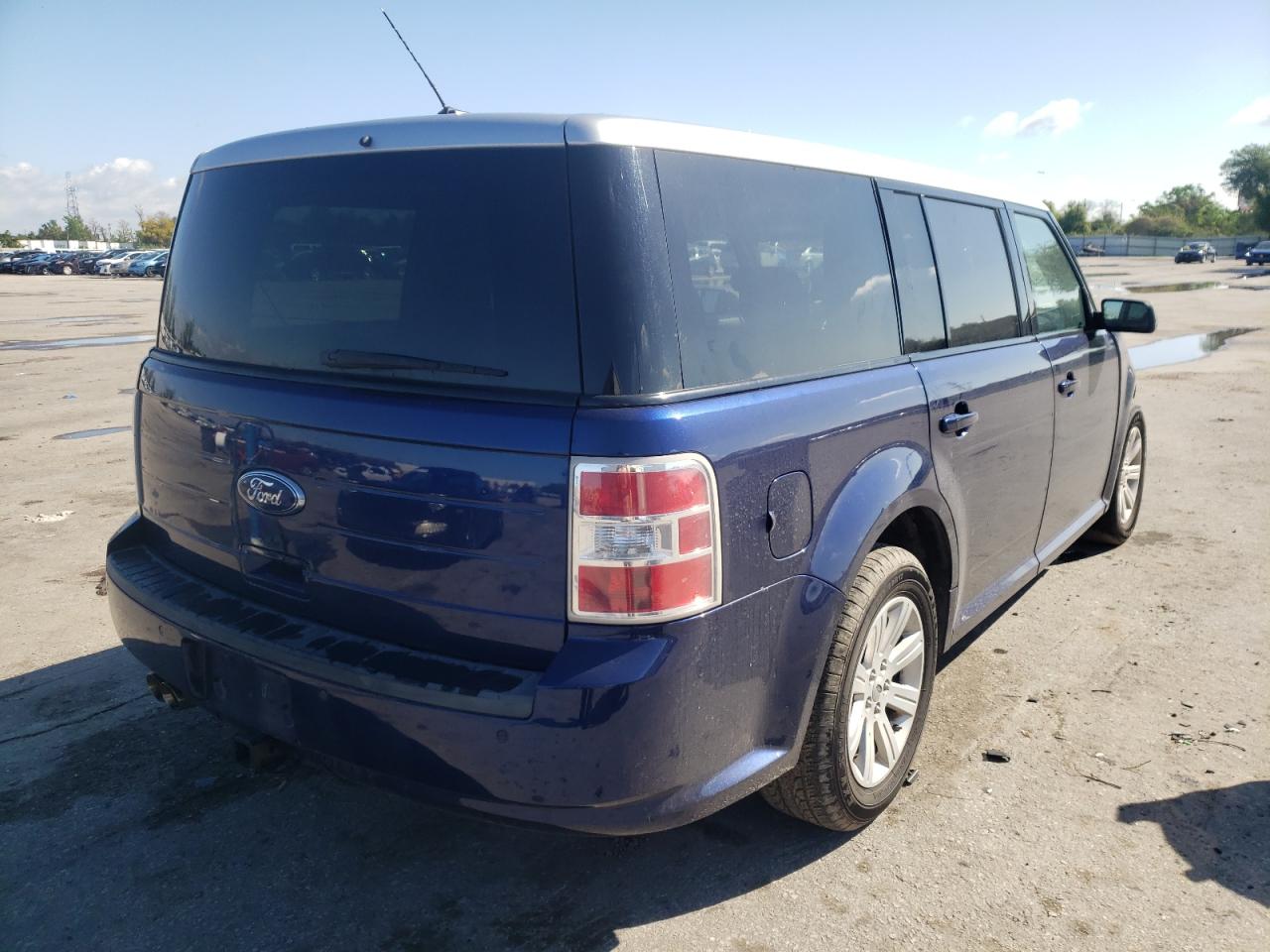 Photo 4 from auction – 2011 FORD FLEX SE with VIN 2FMGK5BC5BBD21395