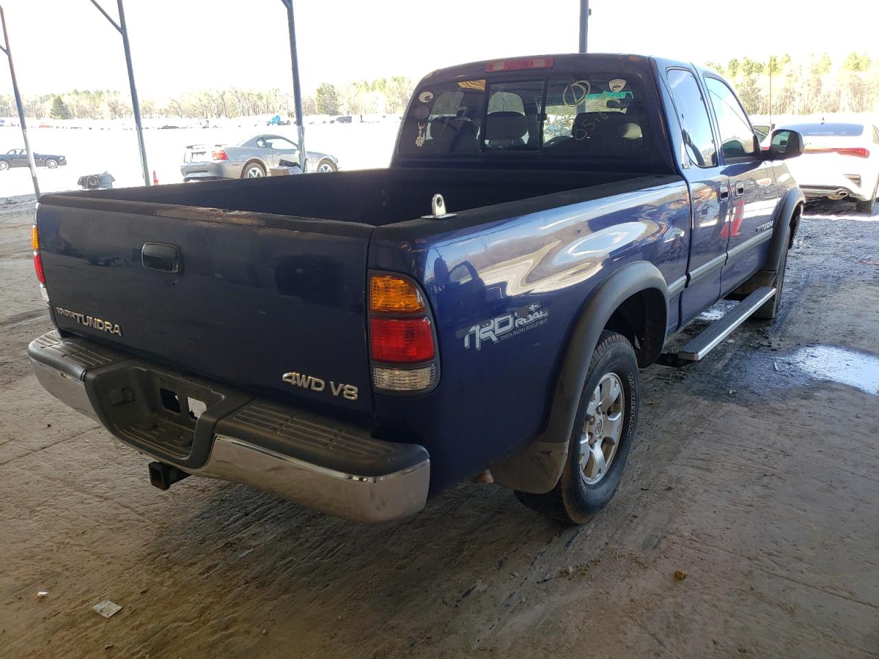 Photo 4 from auction – 2000 TOYOTA TUNDRA ACC with VIN 5TBBT4410YS051817