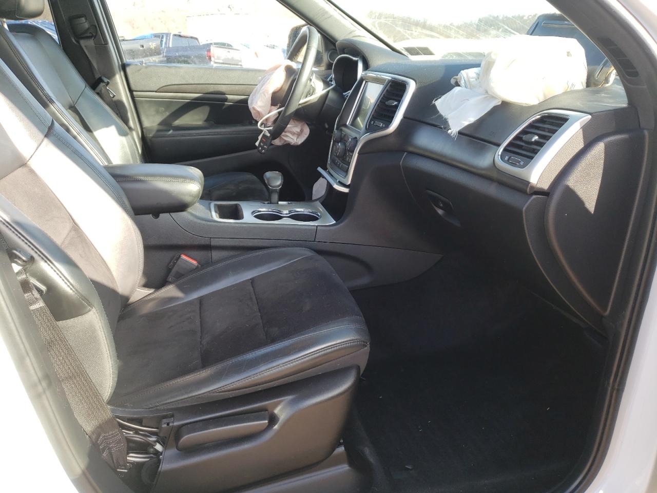 Photo 5 from auction – 2015 JEEP GRAND CHER with VIN 1C4RJFAG7FC835023