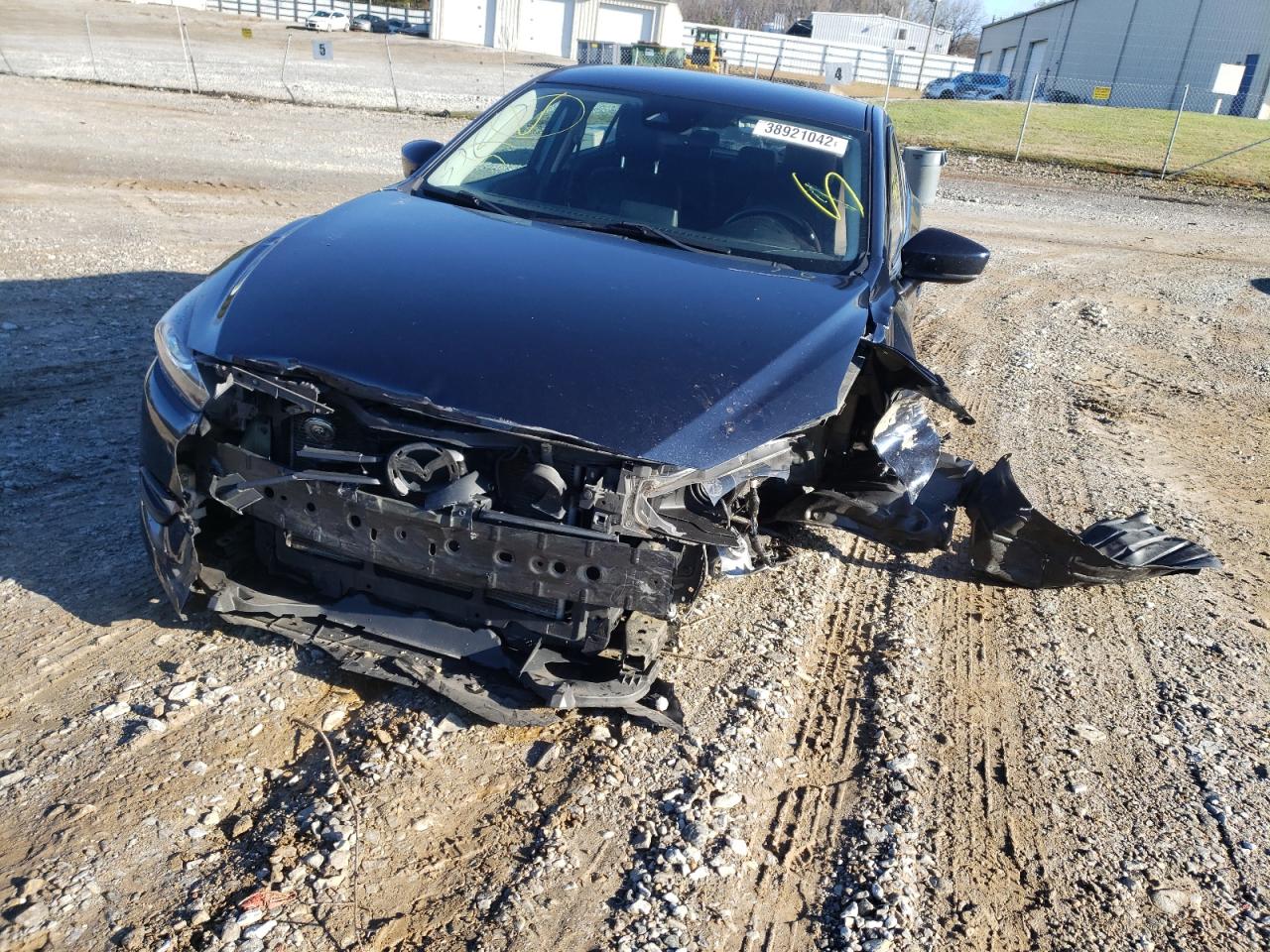 Photo 9 from auction – 2017 MAZDA 3 TOURING with VIN 3MZBN1L75HM119371
