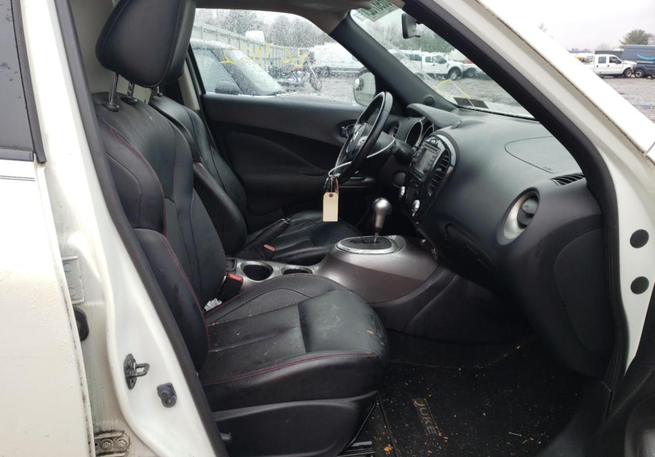 Photo 5 from auction – 2012 NISSAN JUKE S with VIN JN8AF5MV7CT113490