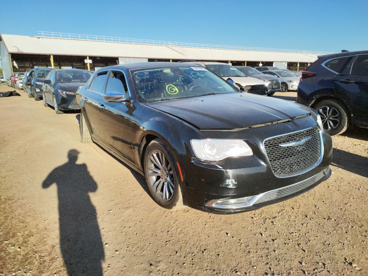 CHRYSLER 300C 2016 with VIN 2C3CCAEG2GH105634 - Photo from auction