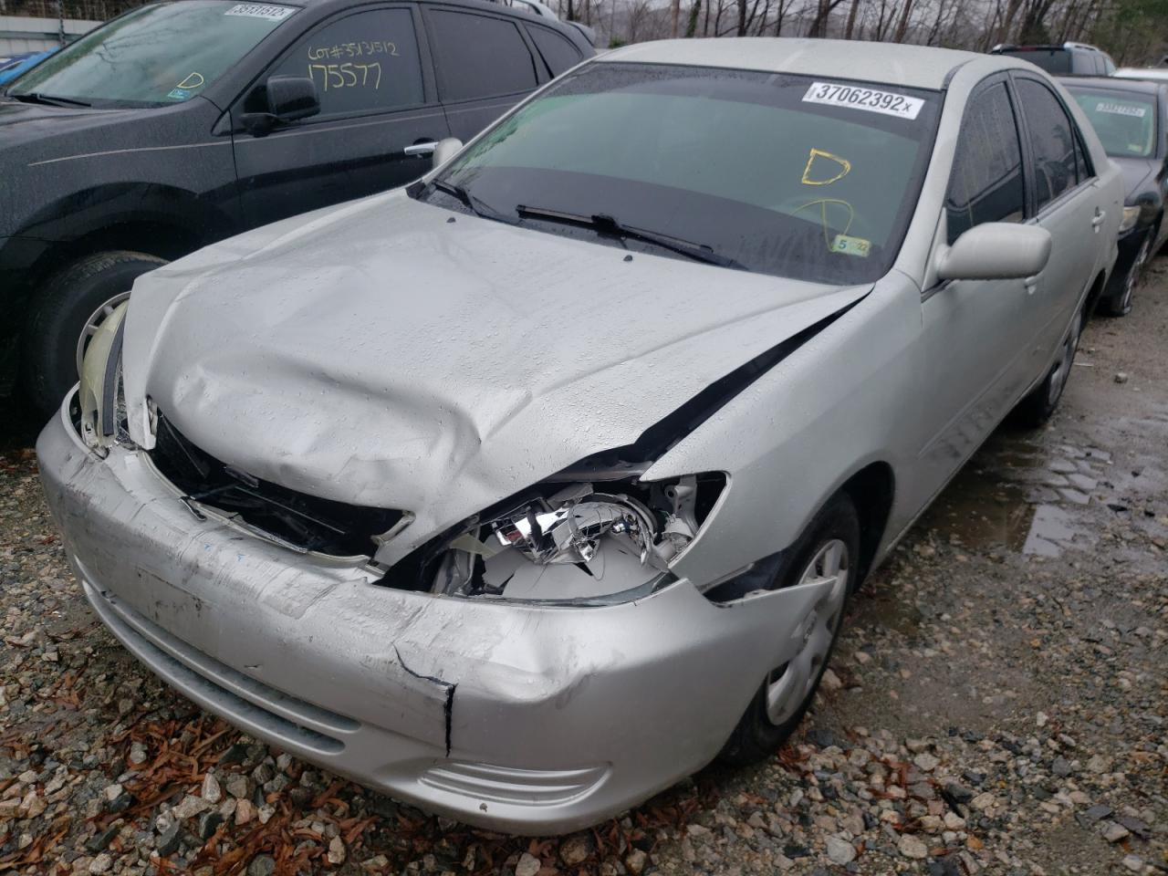 Photo 2 from auction – 2004 TOYOTA CAMRY LE with VIN 4T1BE32K44U937373