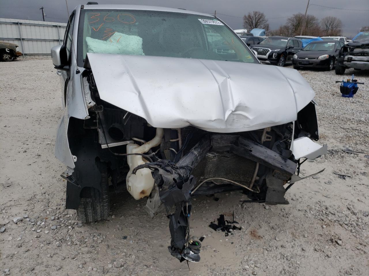 Photo 9 from auction – 2011 DODGE GRAND CARA with VIN 2D4RN3DG7BR636525