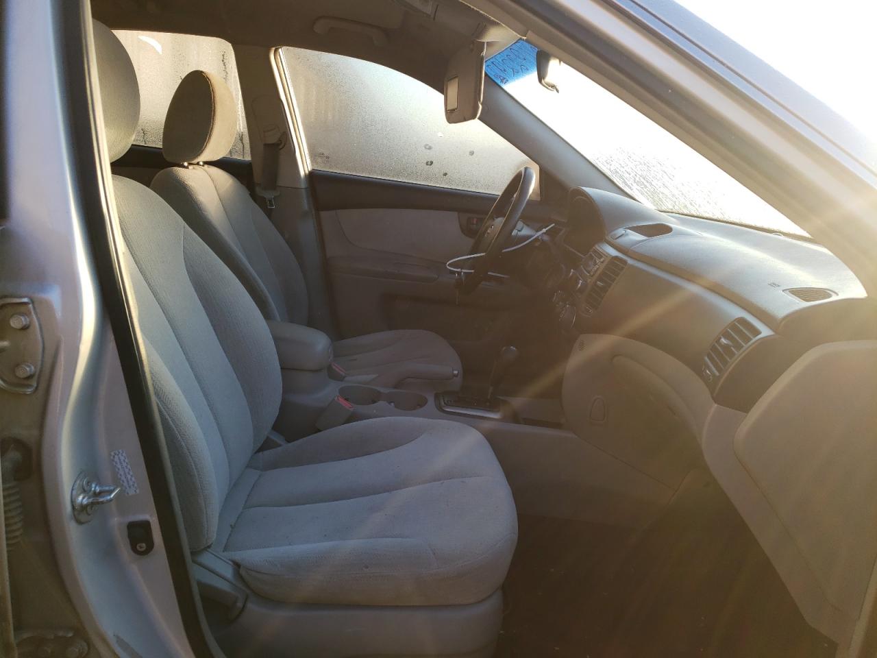 Photo 5 from auction – 2008 KIA OPTIMA LX with VIN KNAGE123985250636