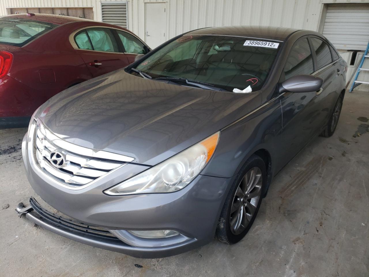Photo 2 from auction – 2012 HYUNDAI SONATA SE with VIN 5NPEC4AB5CH423510