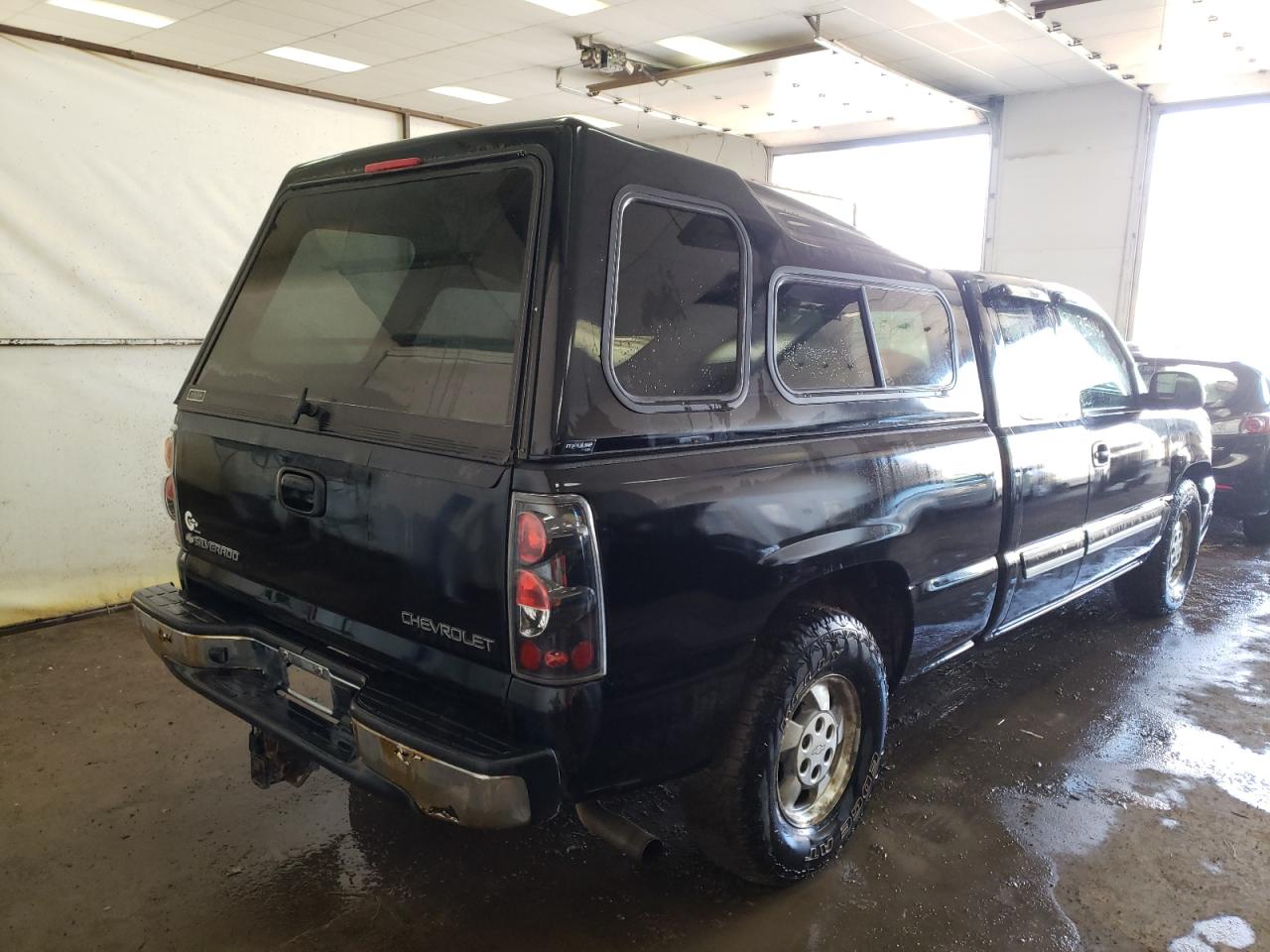 Photo 4 from auction – 2004 CHEVROLET SILVERADO with VIN 2GCEC19T241282393