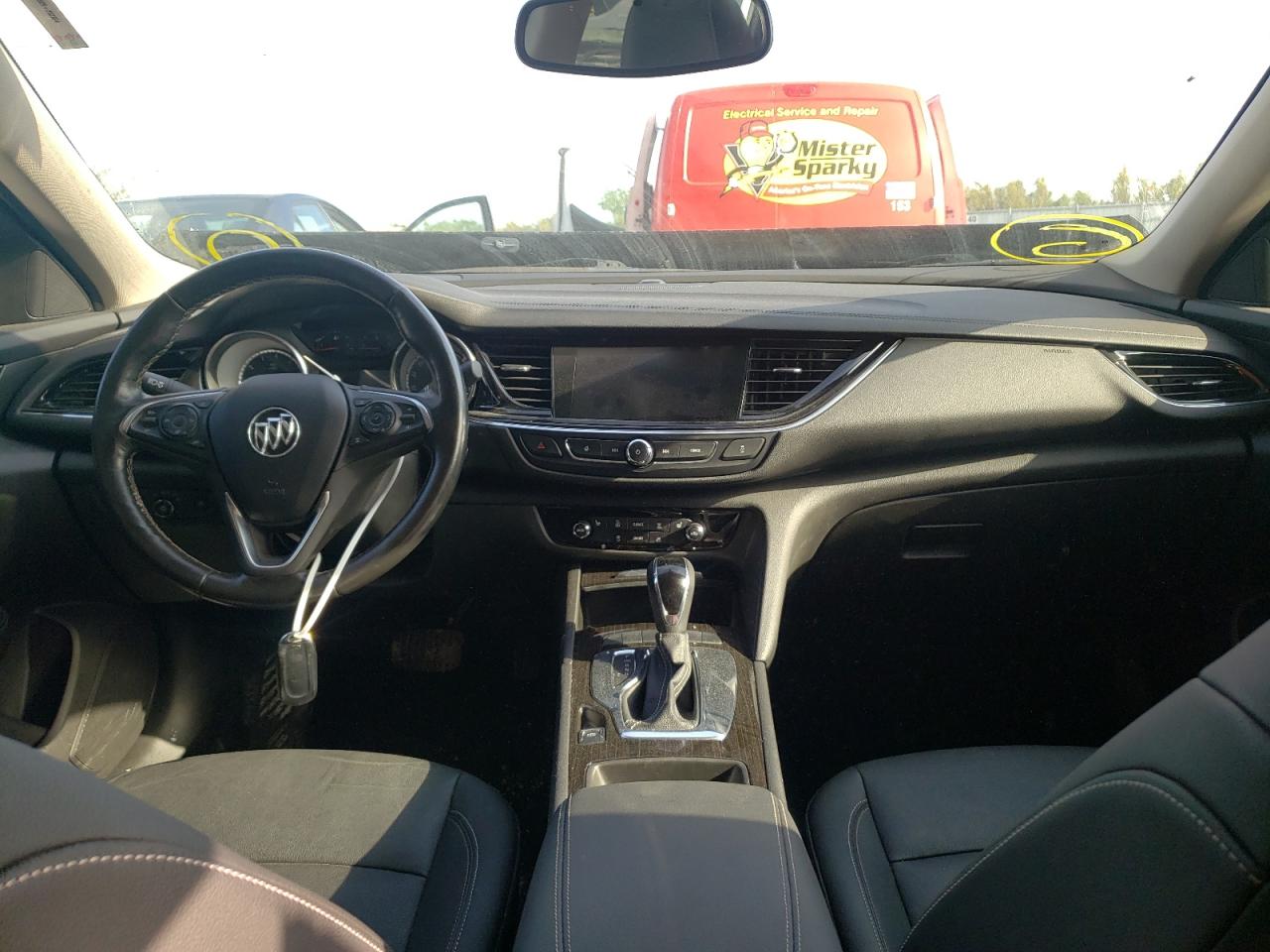 Photo 9 from auction – 2018 BUICK REGAL ESSE with VIN W04GP6SX8J1099678