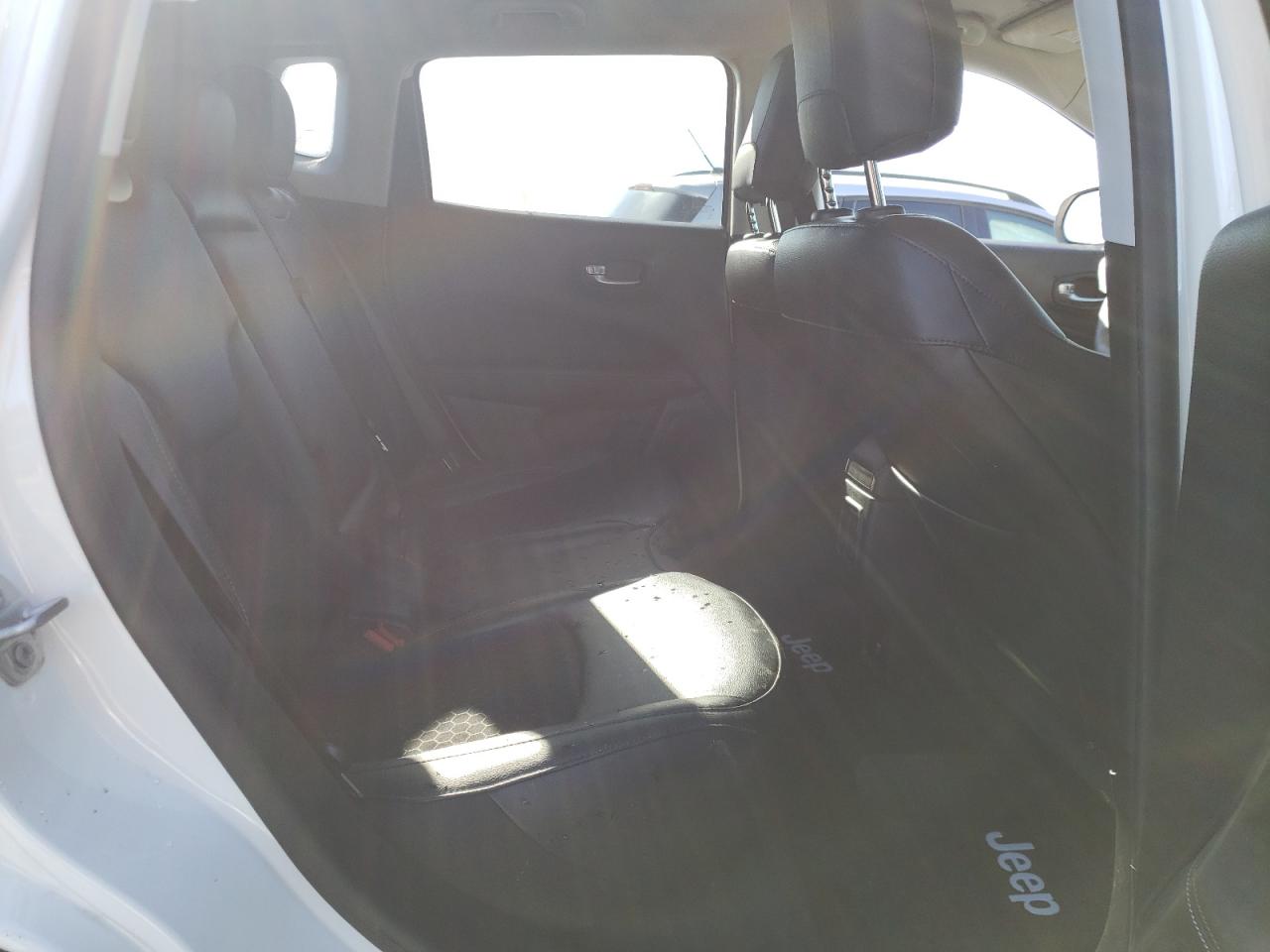 Photo 6 from auction – 2021 JEEP COMPASS LA with VIN 3C4NJCBB6MT510333
